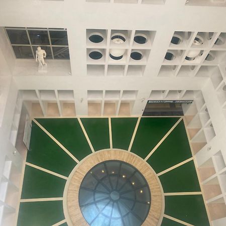 Casa Gioia, Tra Palazzo Reale,Lungomare E Monte Echia Daire Napoli Dış mekan fotoğraf