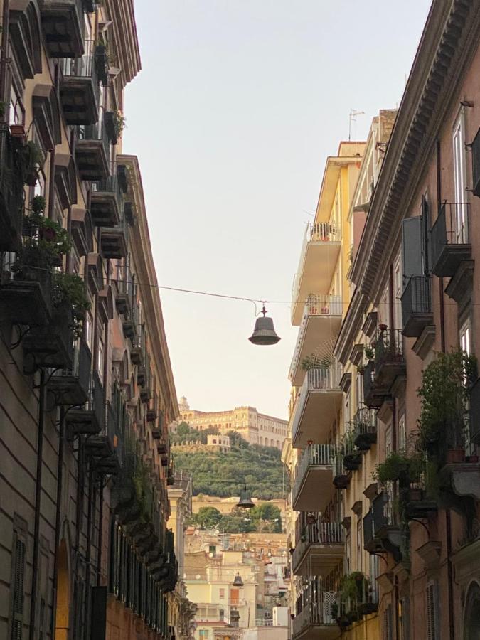 Casa Gioia, Tra Palazzo Reale,Lungomare E Monte Echia Daire Napoli Dış mekan fotoğraf